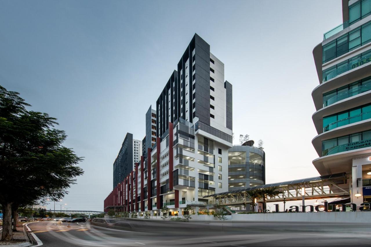 The Canvas Hotel Klang Buitenkant foto